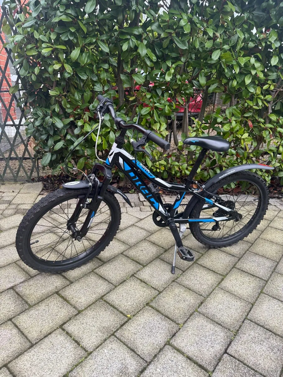 Kids bike 20 inch wheels - Image 1