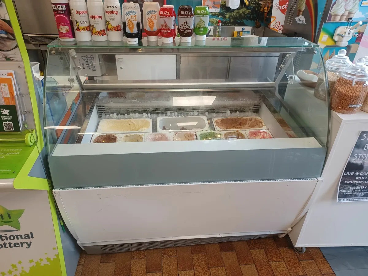 Ice cream scoop freezer - Image 1