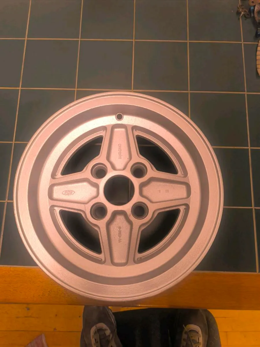 Mk2 ford escort parts - Image 2