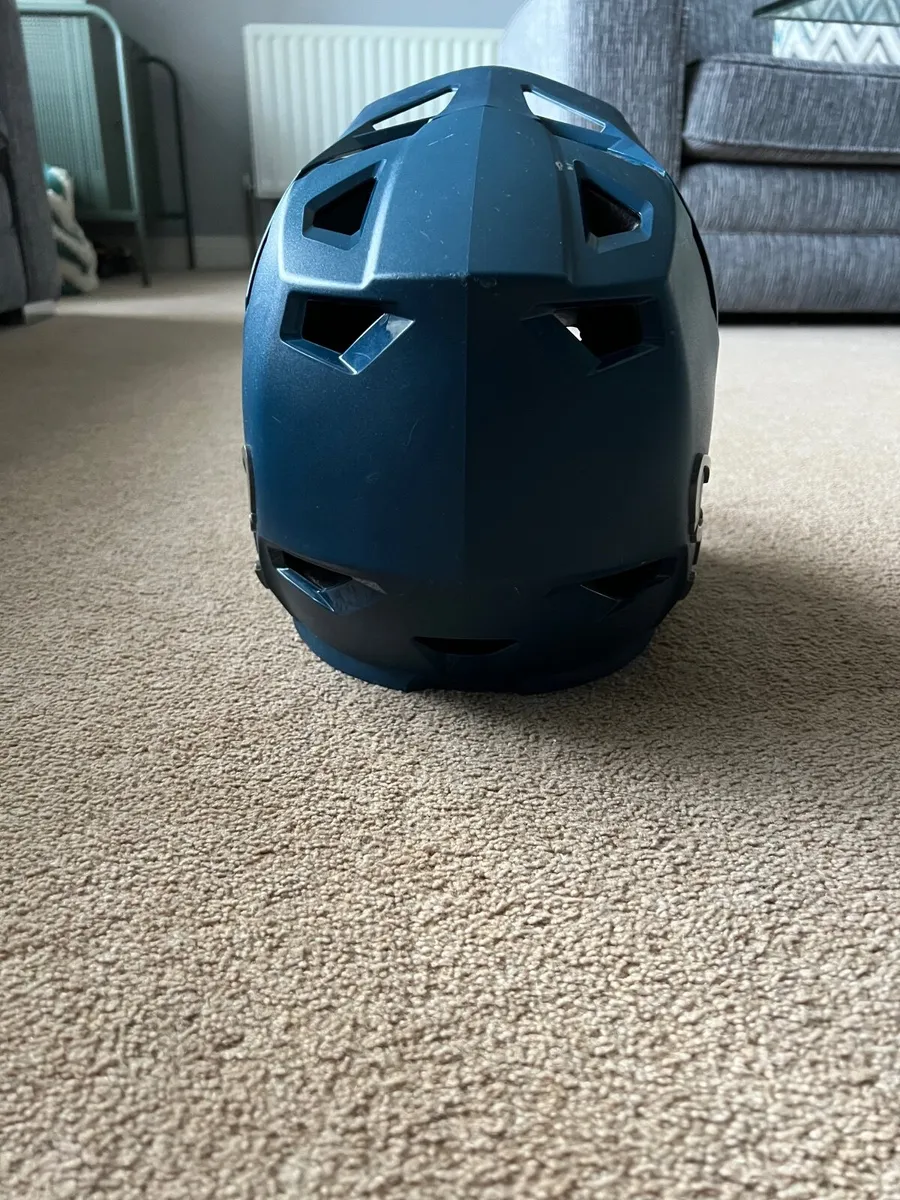 Fox full face helmet - Image 4