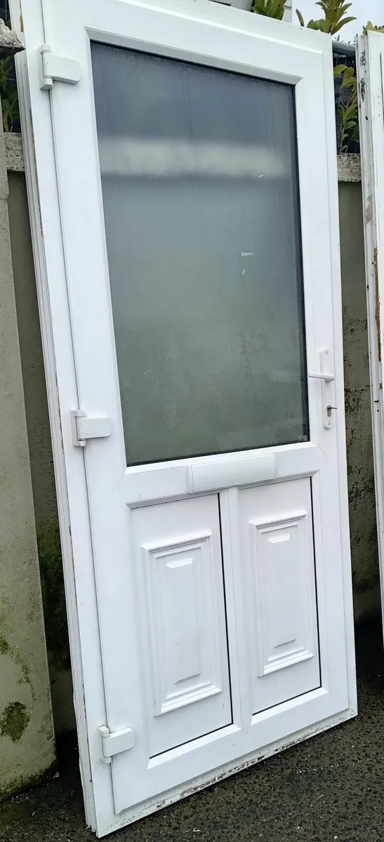 🌟 Great Quality Door Available 🌟 - Image 1