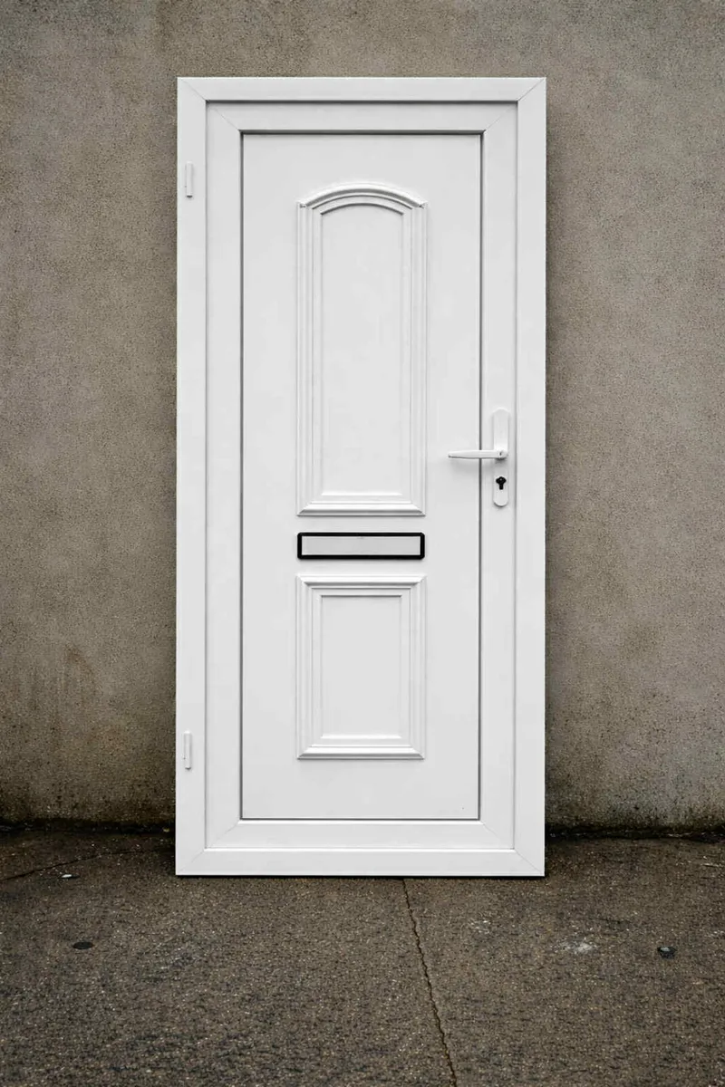 🌟 Great Quality Door Available 🌟 - Image 1