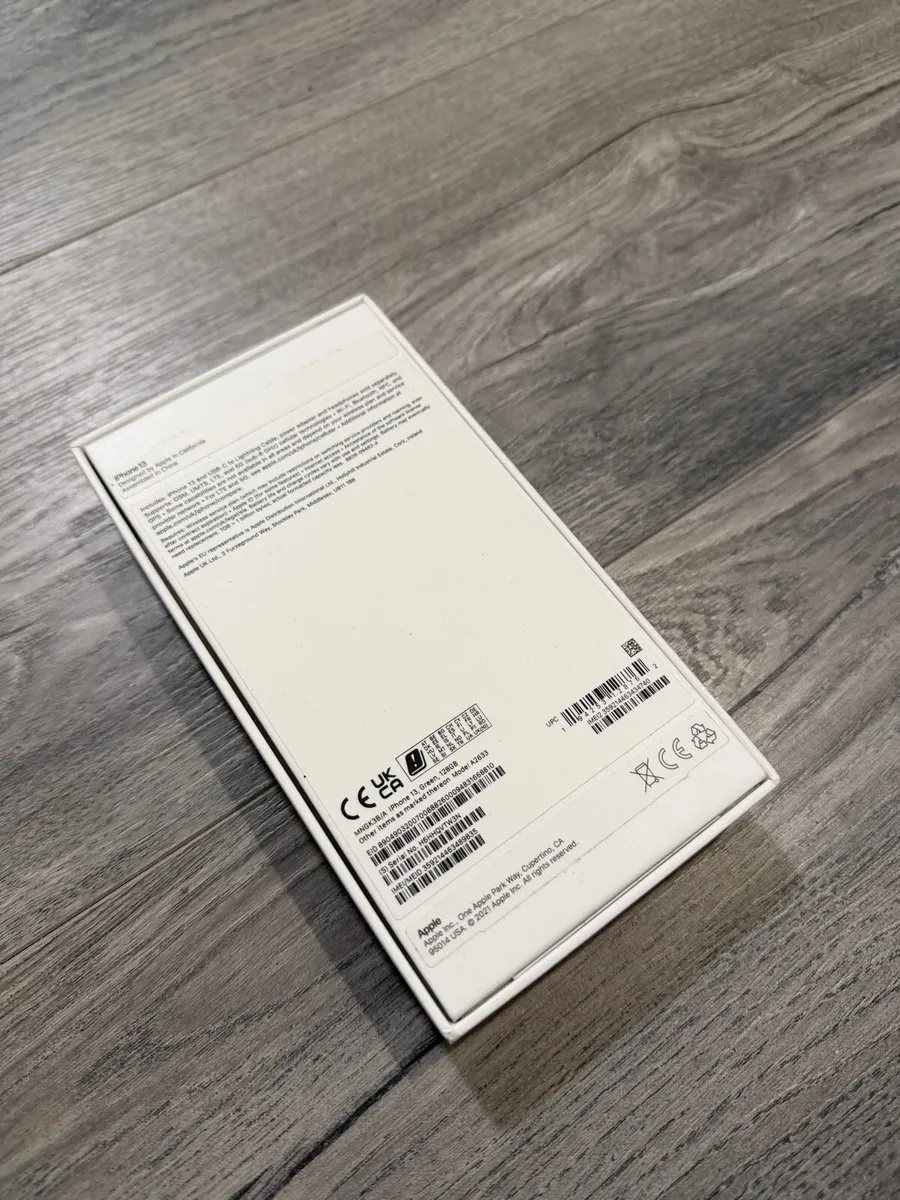 iPhone 13 128GB Green - Image 4