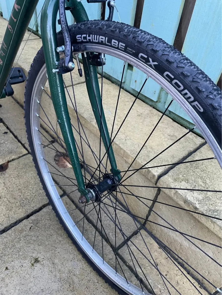 Adult Hybrid Bike - Image 2