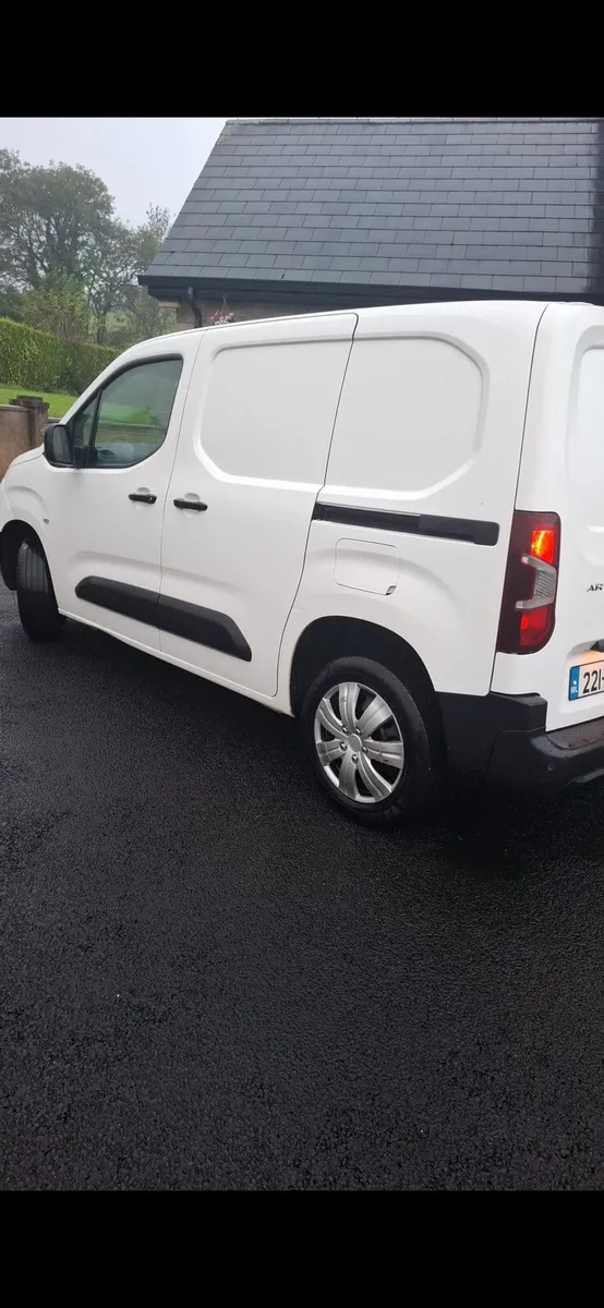 Peugeot partner 3 seater - Image 4