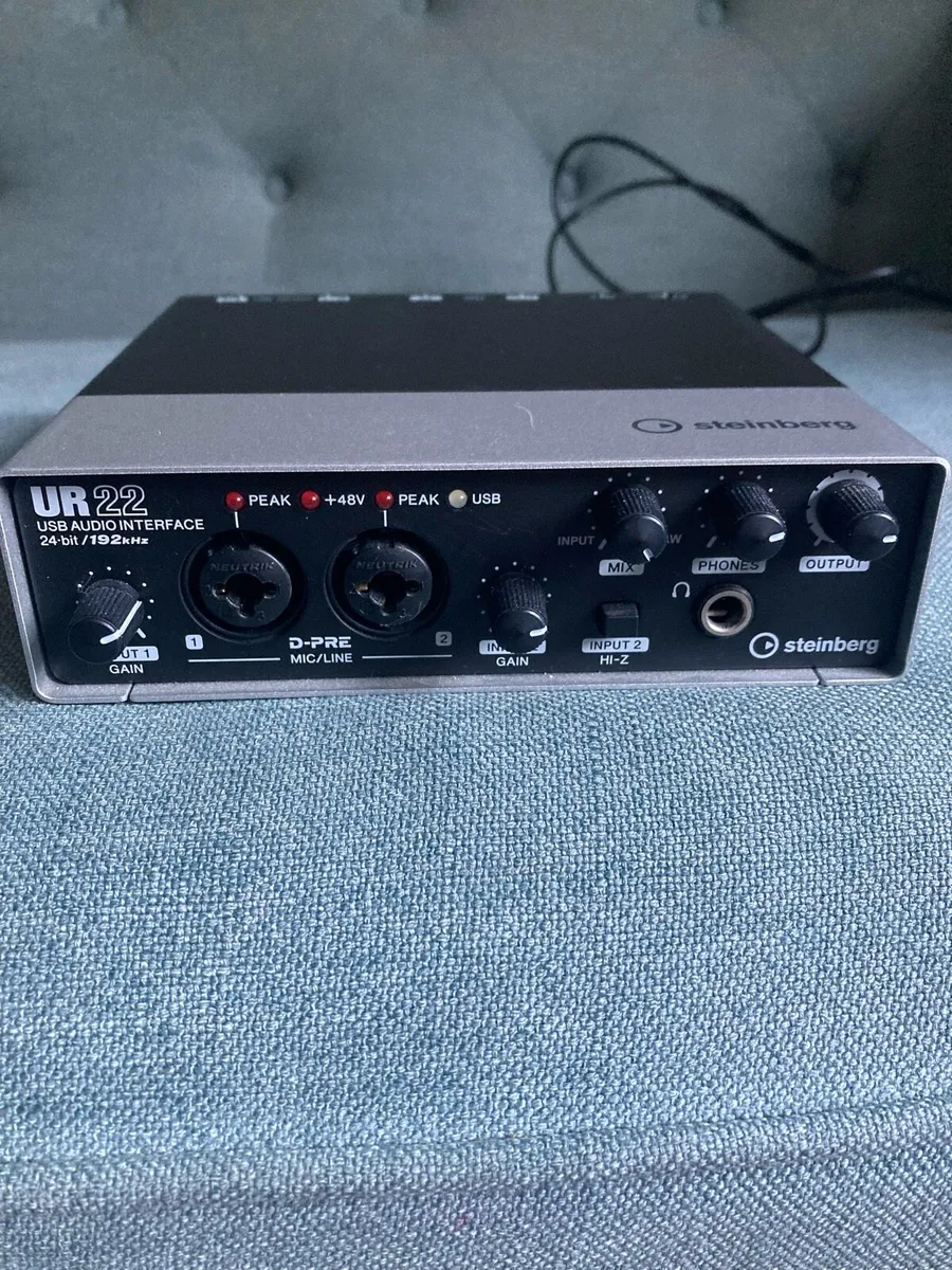 Strindberg UR22 USB Audio Interface - Image 1