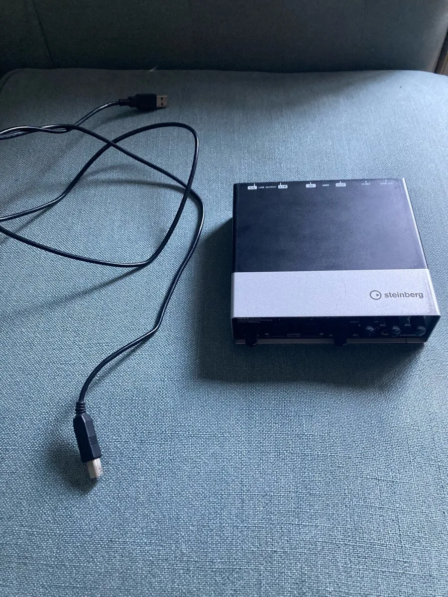 Strindberg UR22 USB Audio Interface - Image 2