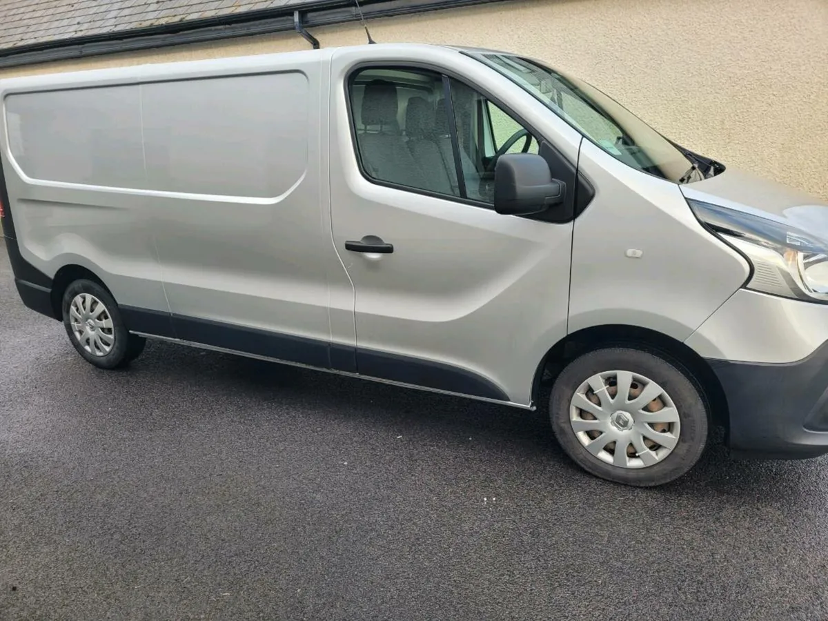 2019 Renault Trafic LL29 energy DCI 125 Business - Image 1