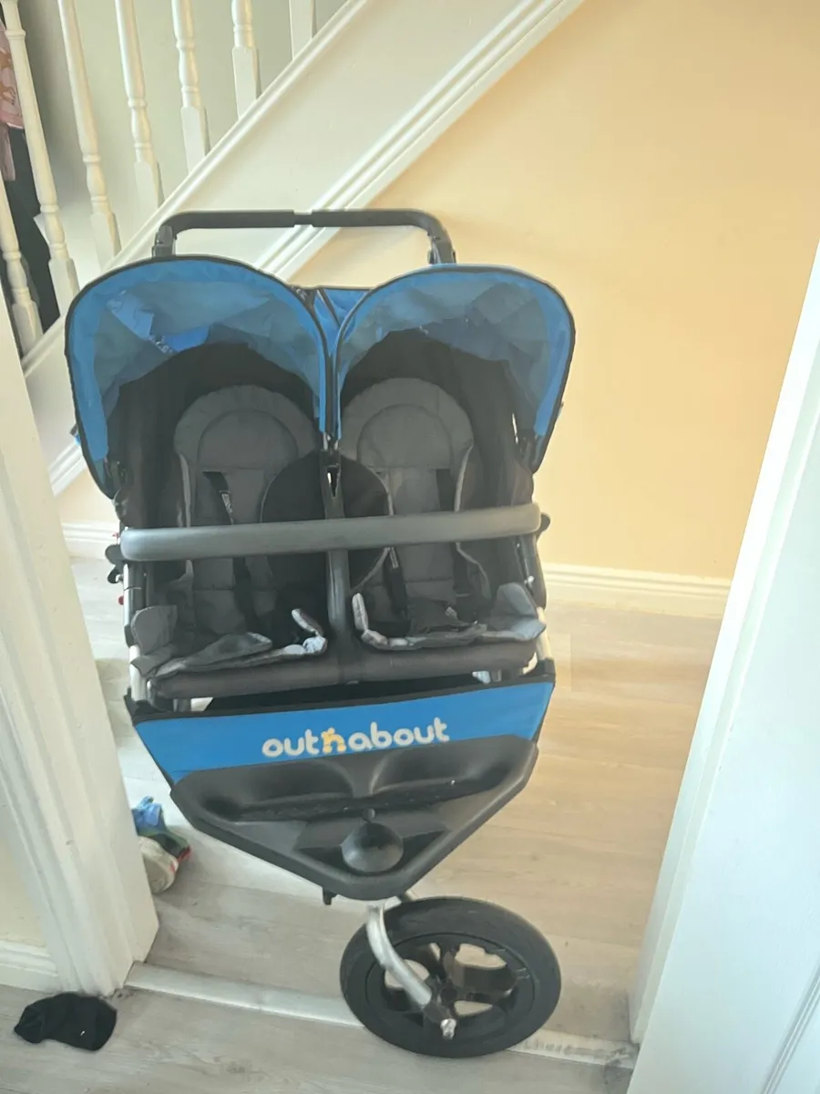 Out n About buggy - Image 3