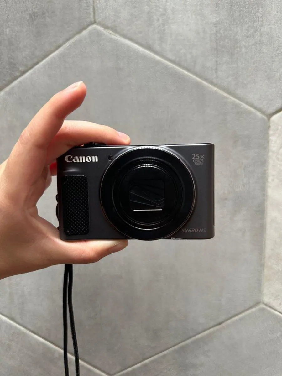 Canon PowerShot SX620 HS Digital Camera - Image 1
