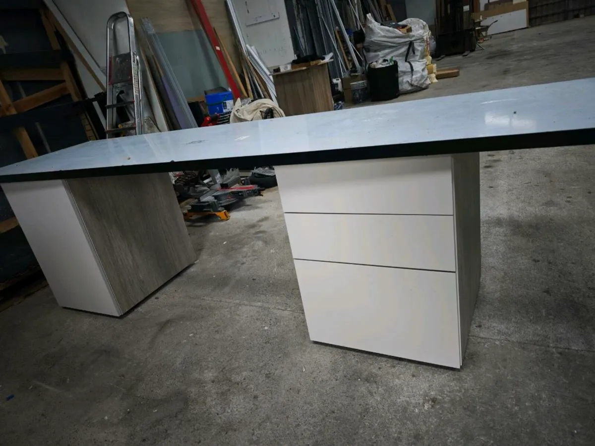 Work top 2 colours office desk - Image 1