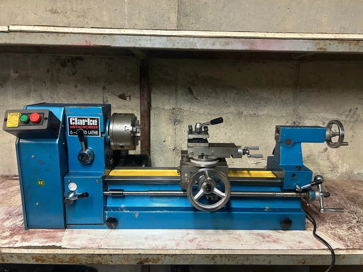 Metal lathe - Image 1