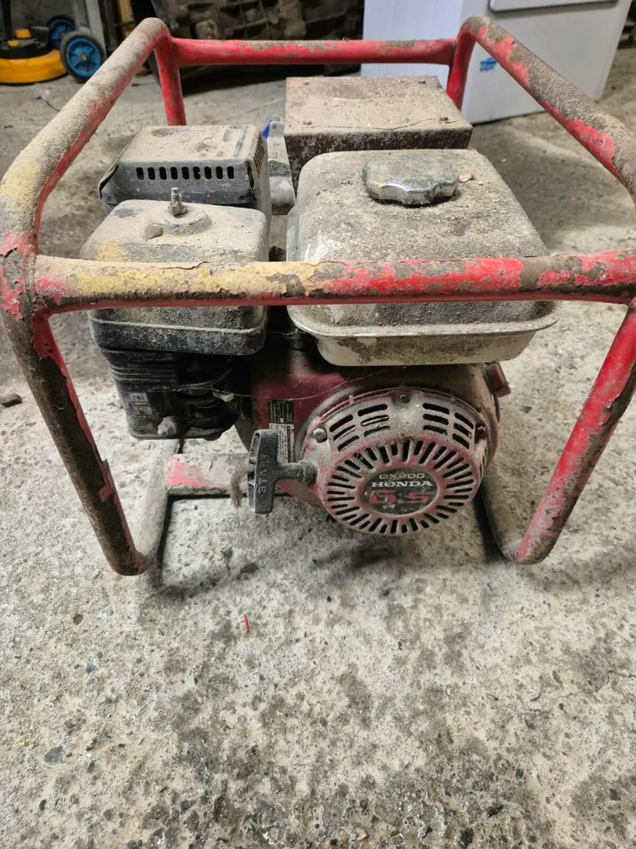 Honda generator - Image 1