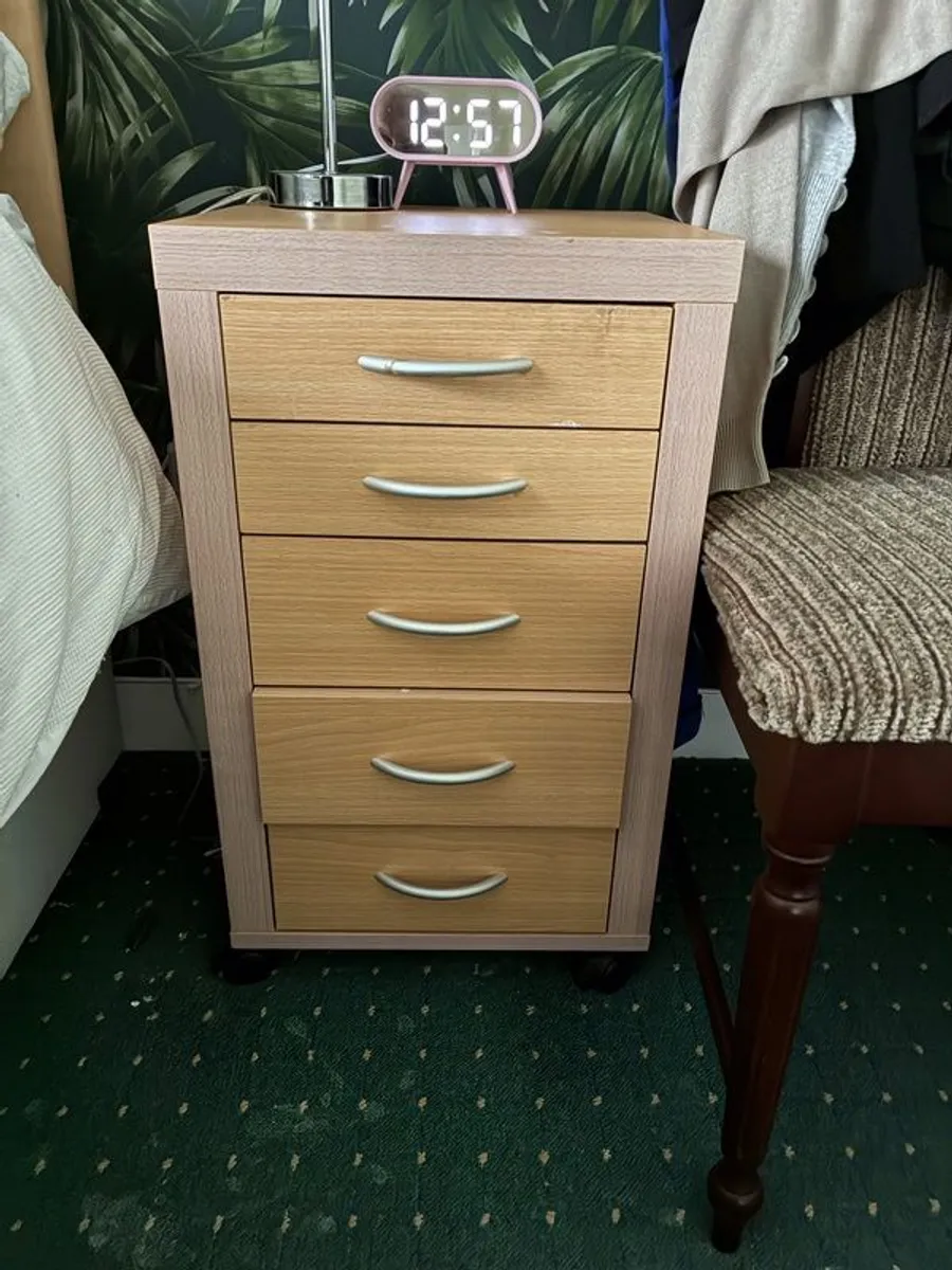 pair of bedside tables - Image 2