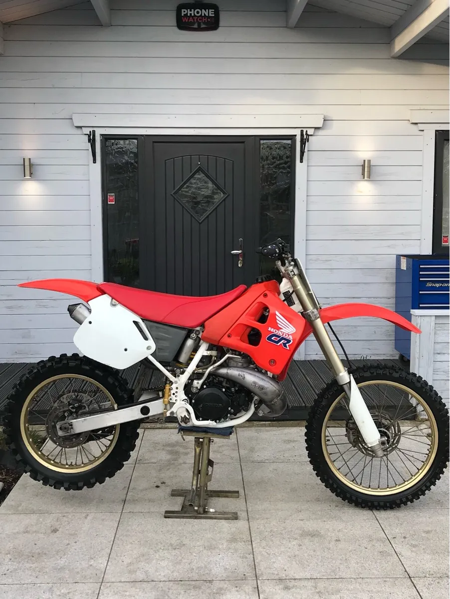 Non Runner Honda Cr 250 Year 1990 2 Stroke - Image 1