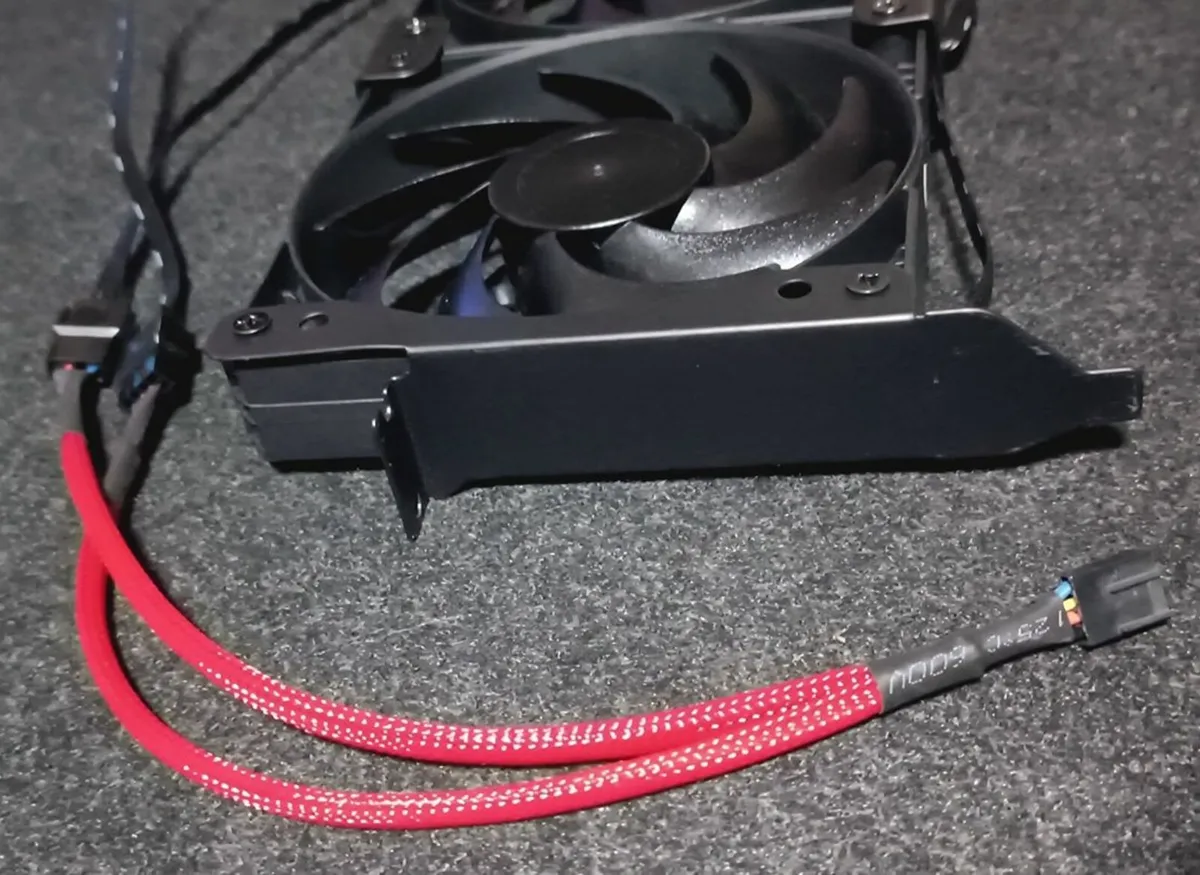 Phanteks 2 x 120mm PWM GPU Support - Image 2