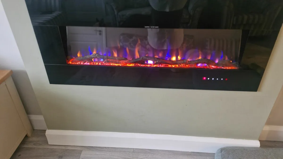 Wall mounted black electric fire - Image 4