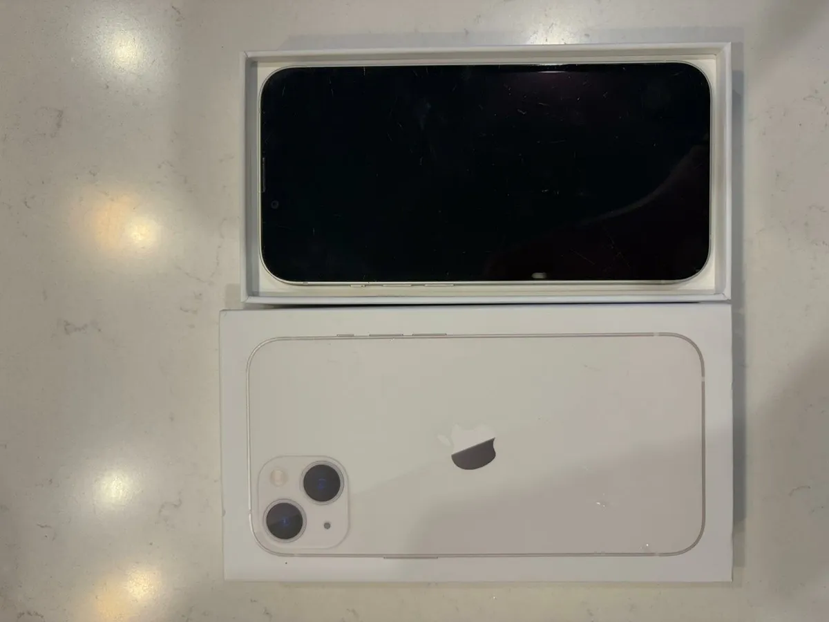 iPhone 13 (128GB) - Image 1