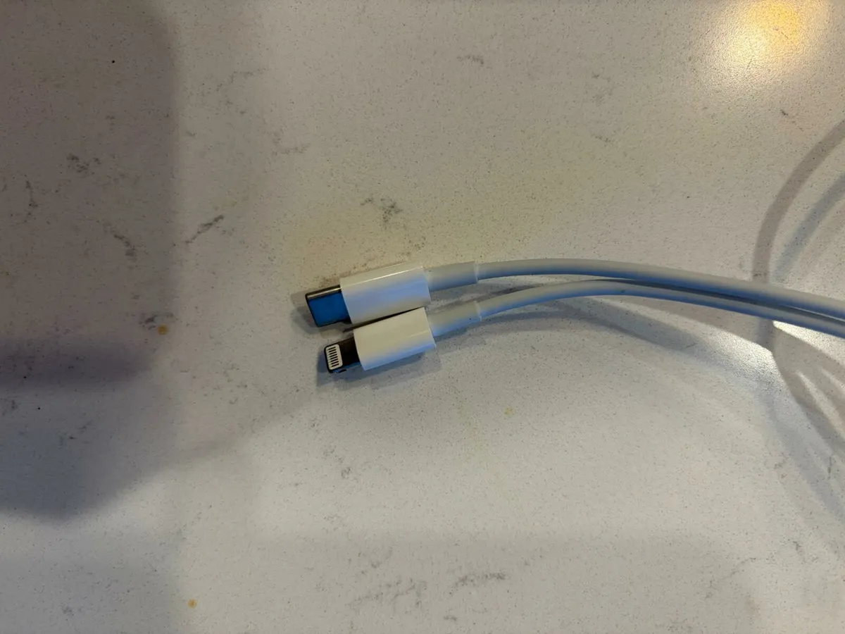 iPhone 13 (128GB) - Image 4