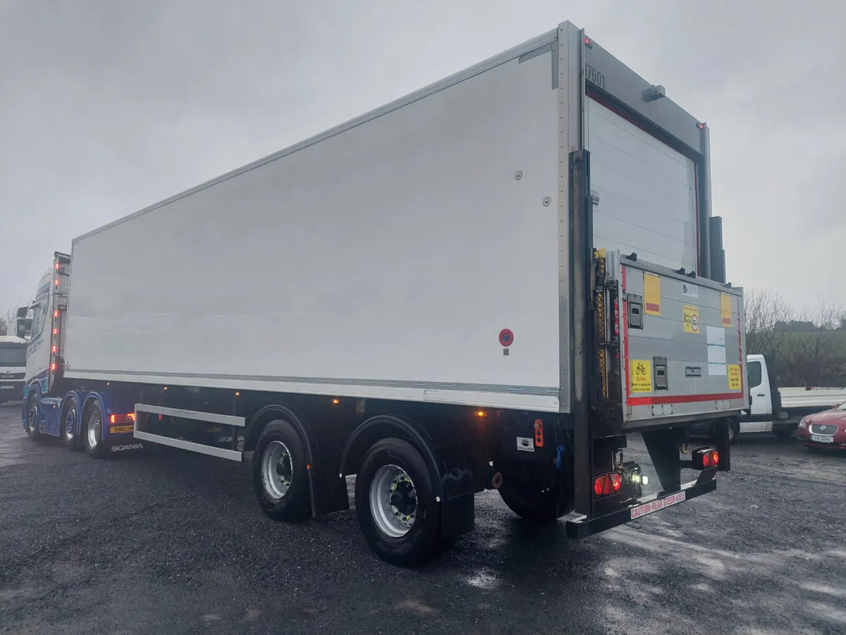 2017 MONTRACON  URBAN FRIDGE - Image 1