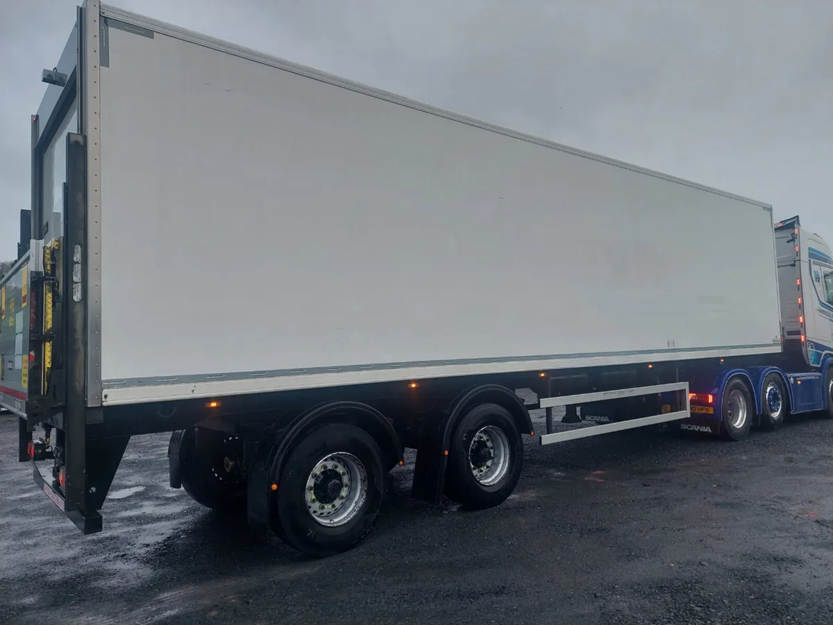 2017 MONTRACON  URBAN FRIDGE - Image 2