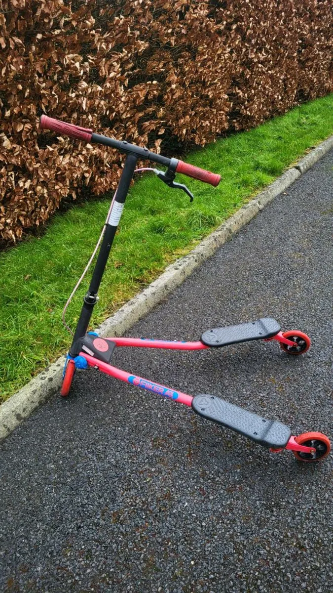 Fliker drift scooter - Image 4