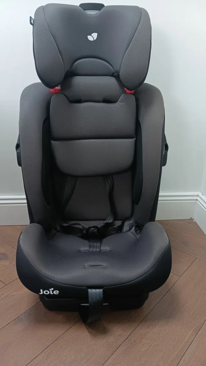 Joie Car Seat 9kg-36kg / 1-12 years - Image 2