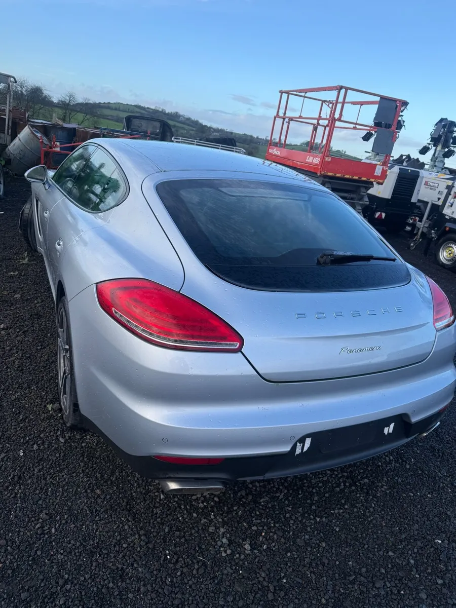 Porsche Panamera 3.0 diesel - Image 2