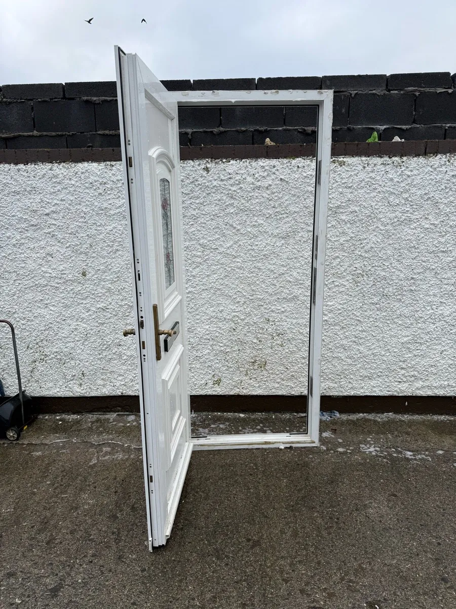 Pvc front door - Image 4