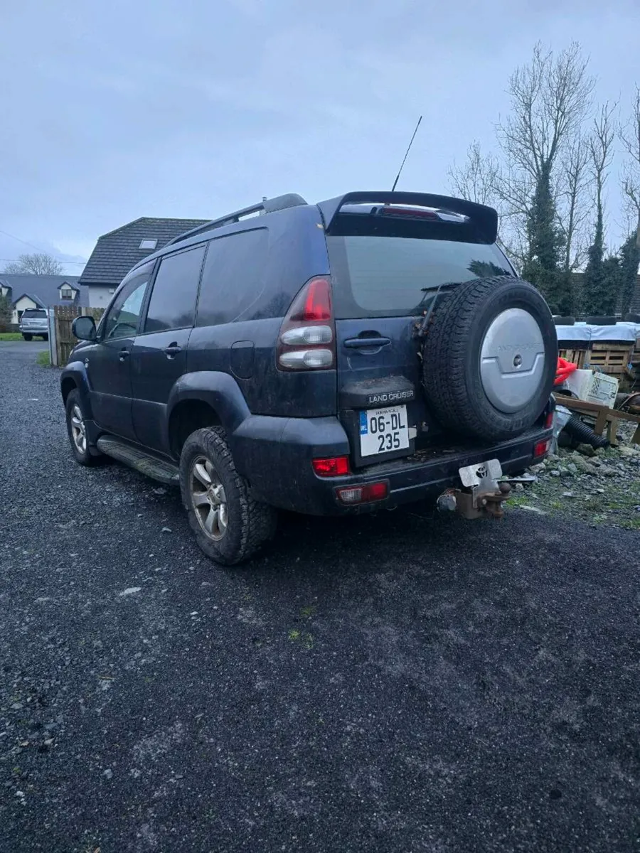 Toyota landcruisers for breaking - Image 4