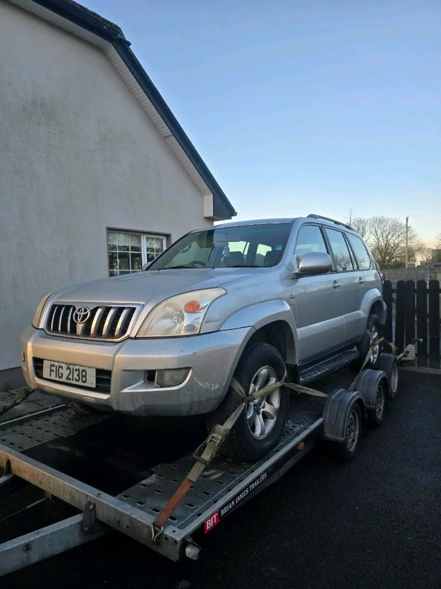 Toyota landcruisers for breaking - Image 1