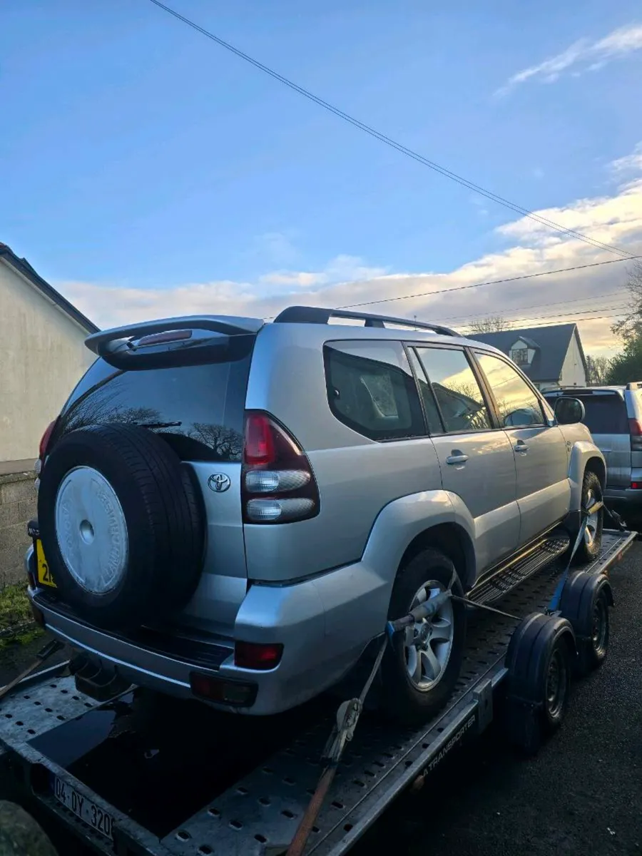 Toyota landcruisers for breaking - Image 2