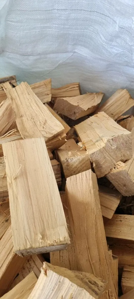 Firewood well seasoned can deliver - Image 2