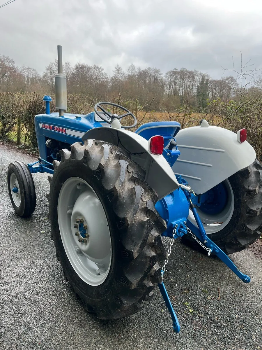 Ford 3000 - Image 3