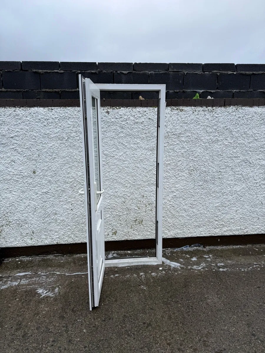 Pvc, Back door - Image 4