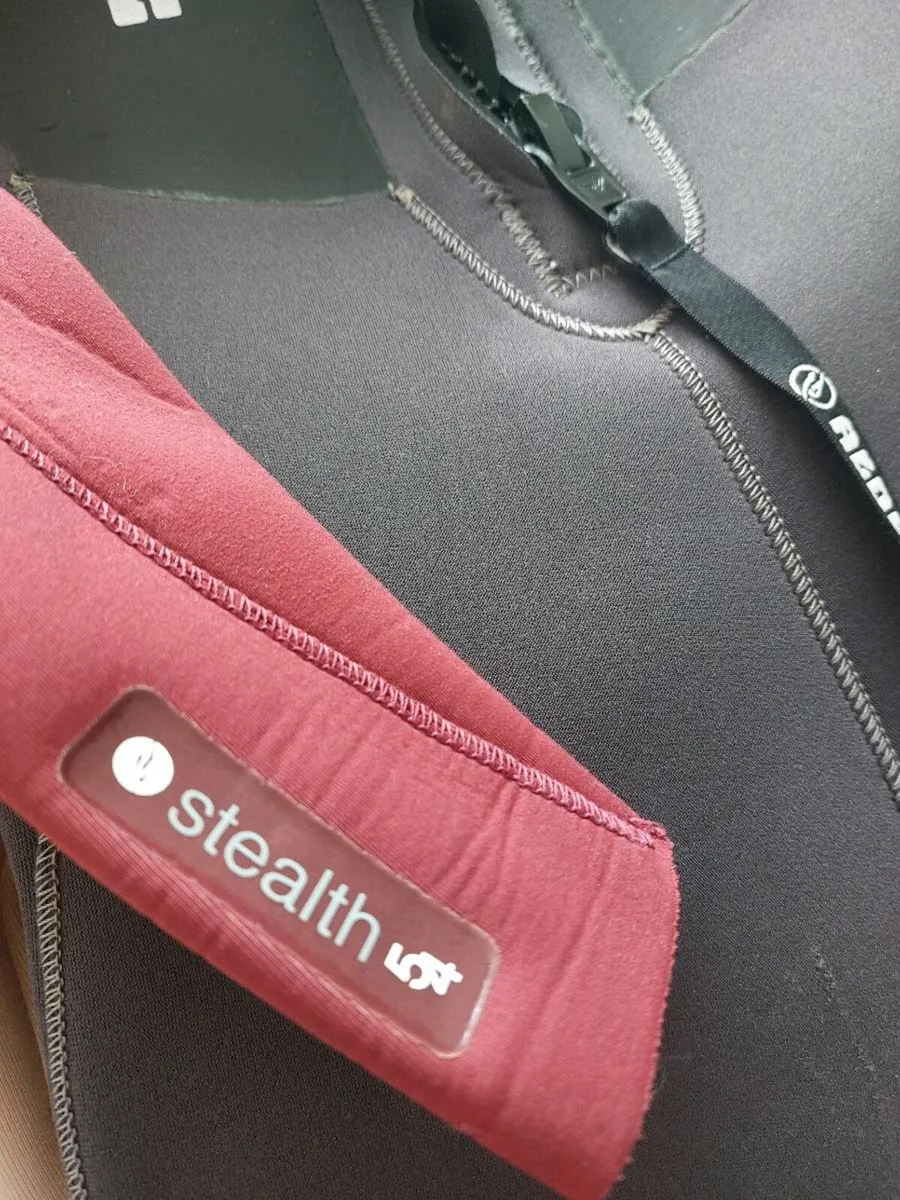 Wetsuit - Image 2