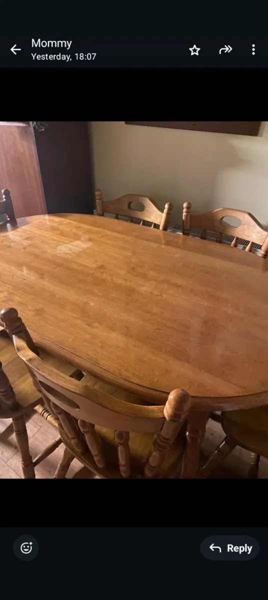 Table and 6 chairs - Image 2