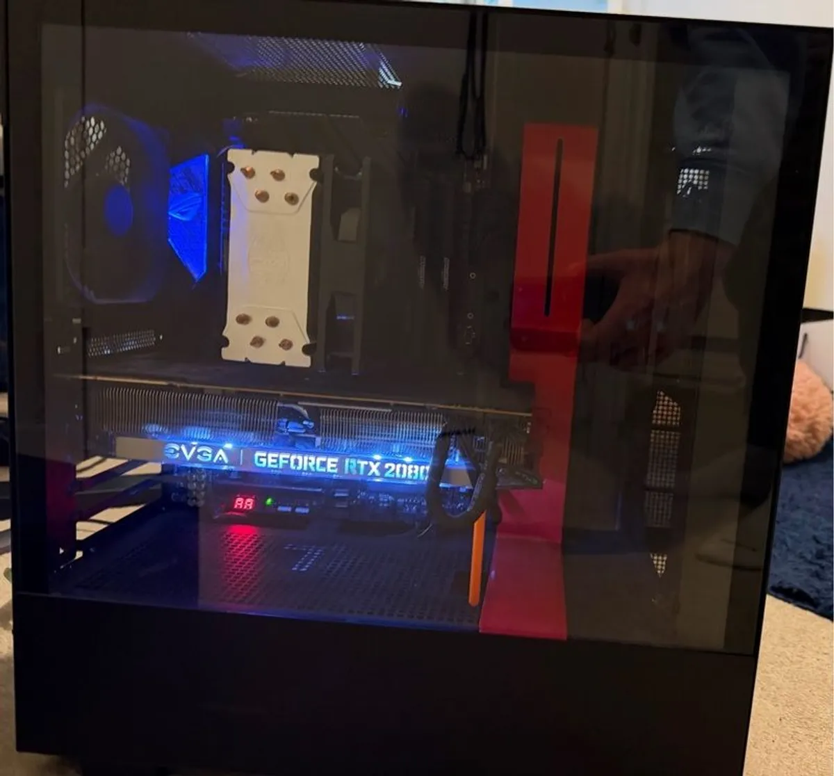 High-End Desktop PC + 2 - 27 inch 4K Dell Monitors - Image 3