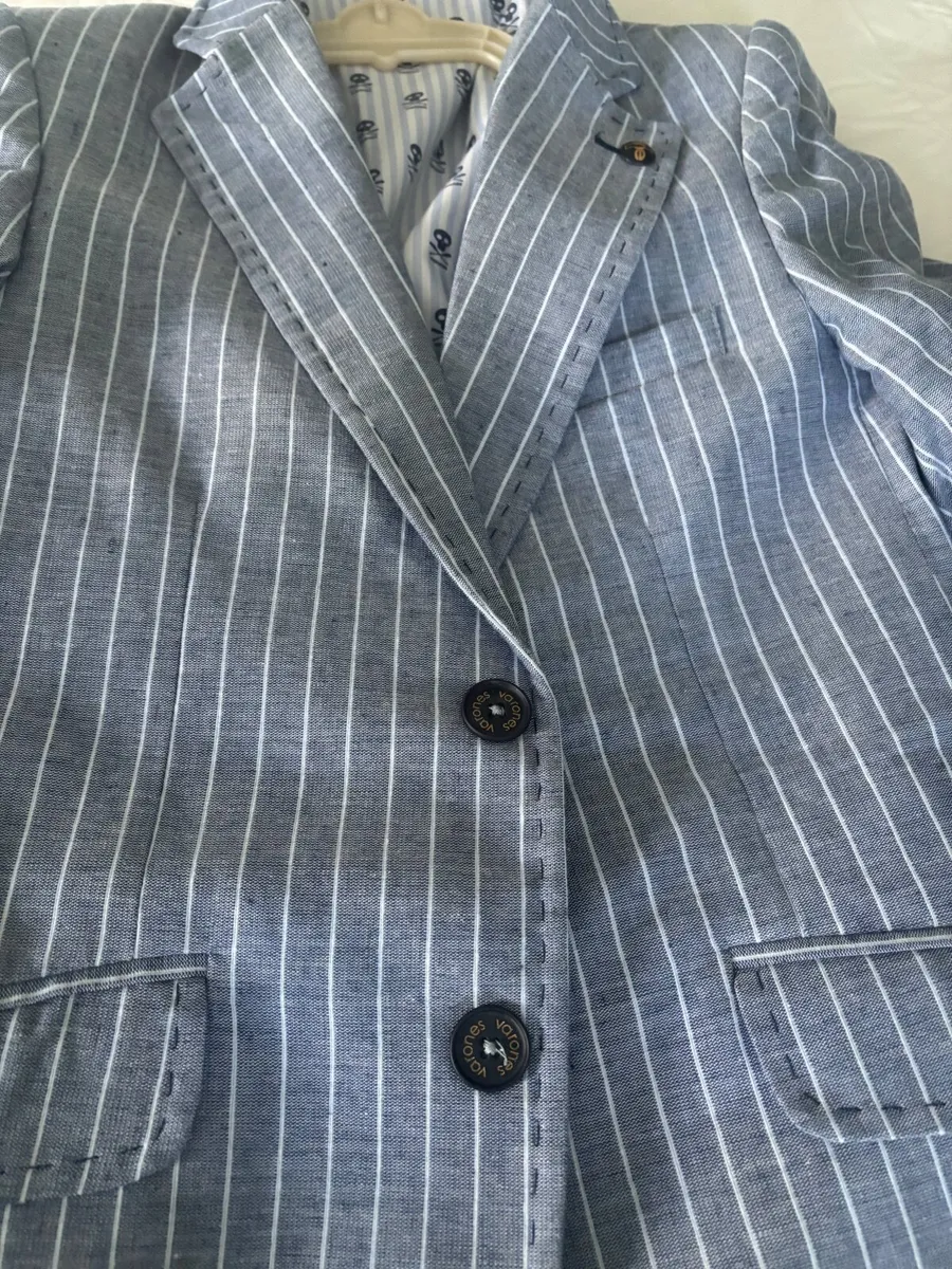 Boys communion jacket - Image 3