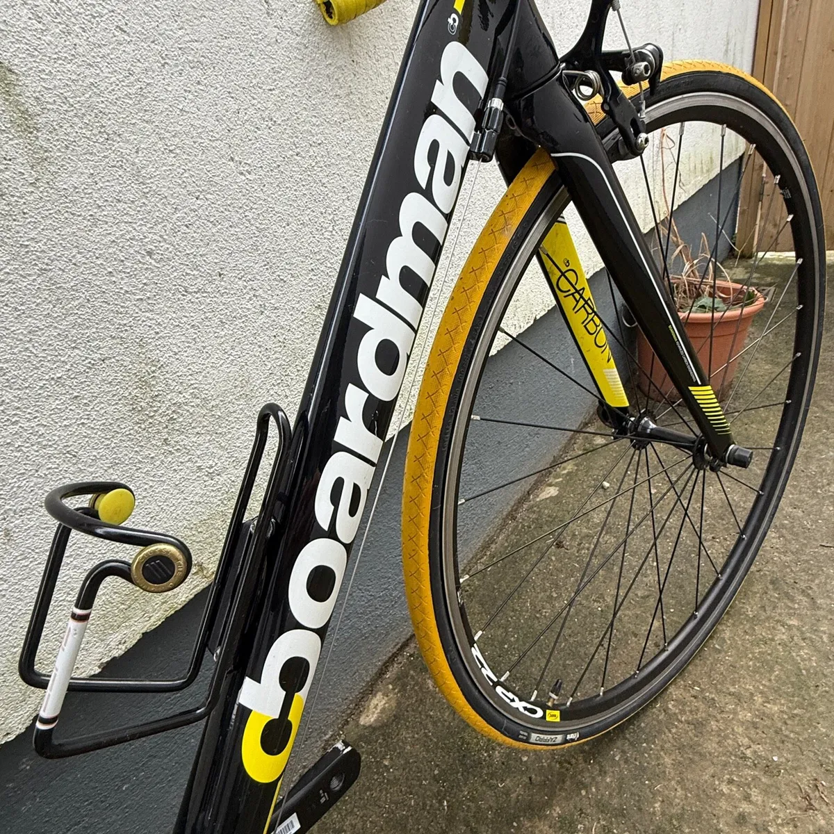 Boardman E4P Dynamic Road Bike - Image 4