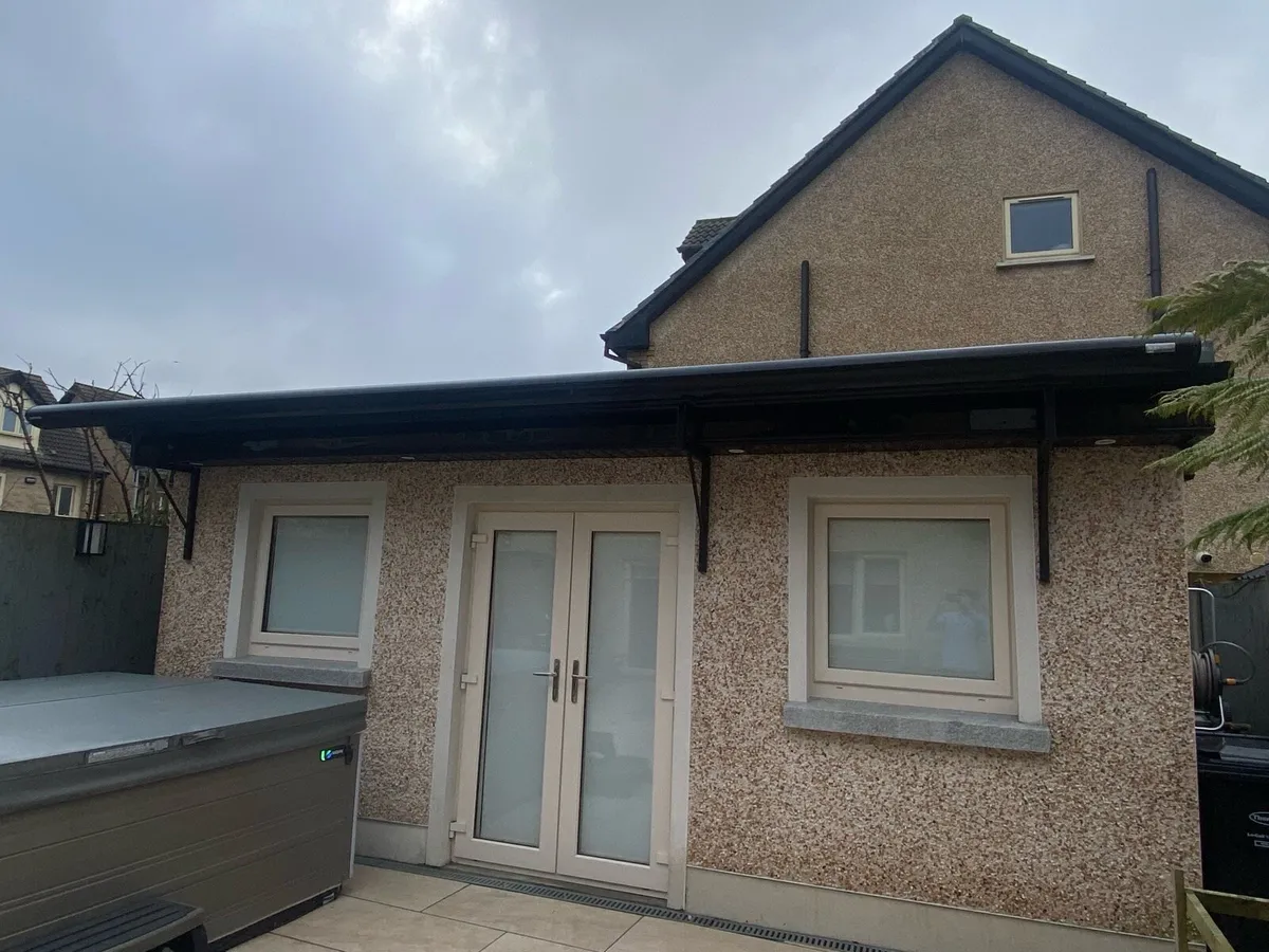 Weinor Awning full cassette - electric remote - Image 2