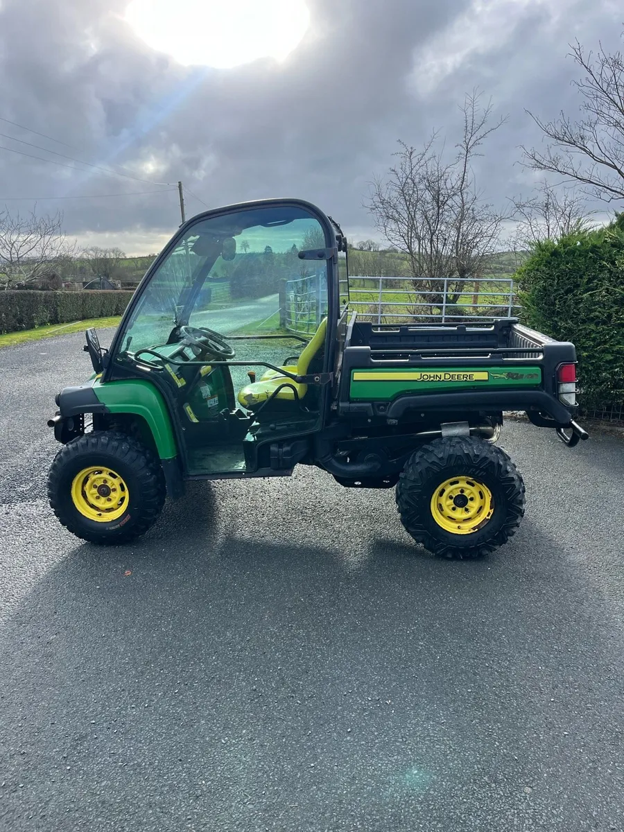 2015 John Deere - Image 2