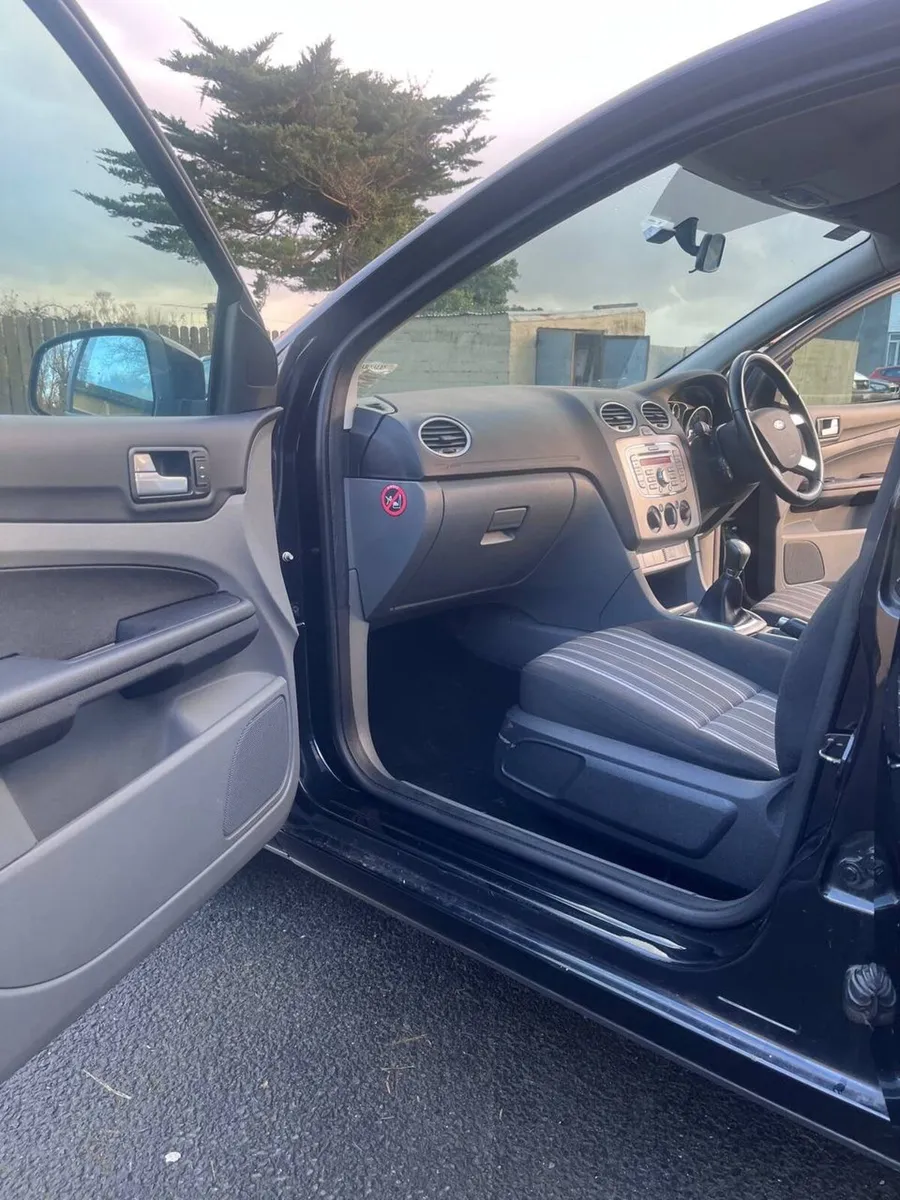 Ford focus - Image 4