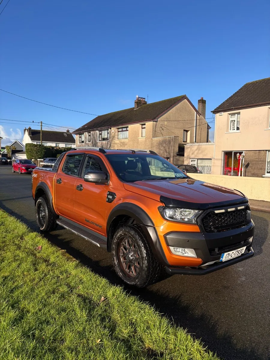 Mint Ford ranger wildtrack - Image 2