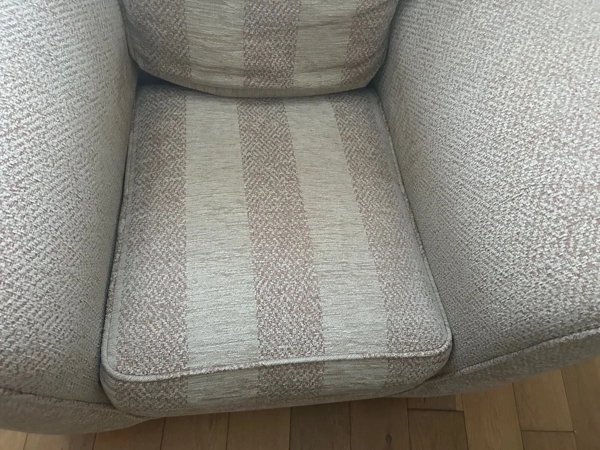 Couch and armchairs - Image 2