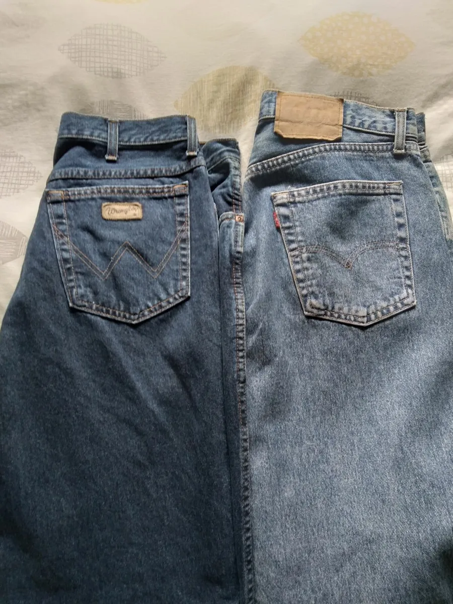 Levis and Wrangler Jeans - Image 3
