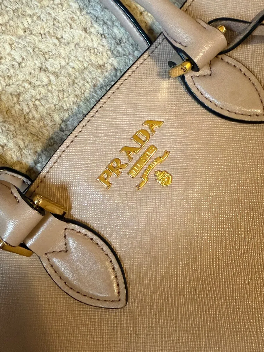 100% authentic Prada Handbag - Image 3