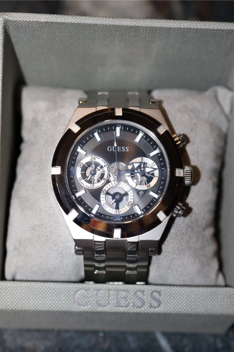 GUESS Watch - Image 2