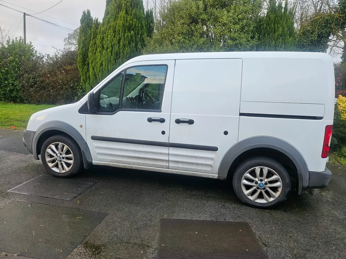 Ford Transit 2011 - Image 2
