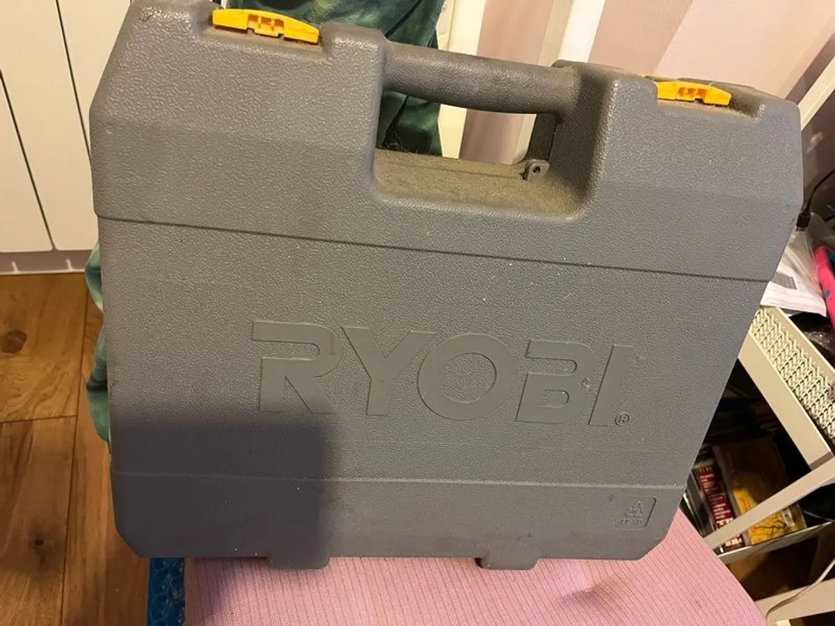 Drill ryobi E800 2 RE - Image 4